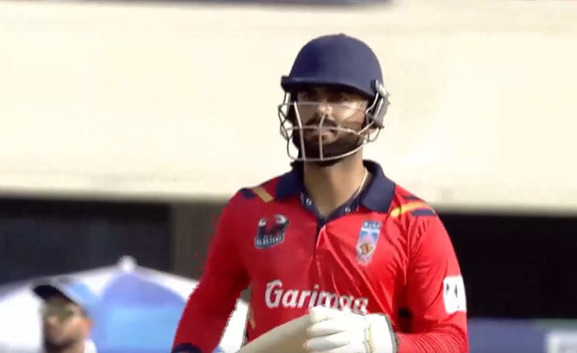 BLV Blasters vs Intersoft Titans: Naman Dhir's 50 off 23