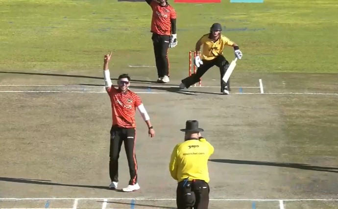 Ruan Van Rooyen's 3 for 32 | Match 6