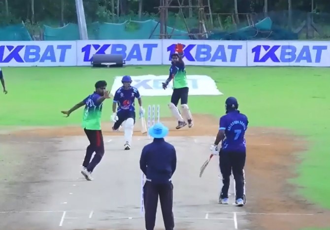 Adilabad Tigers vs Nalgonda Eagles: Madharamrajesh's 4 for 28