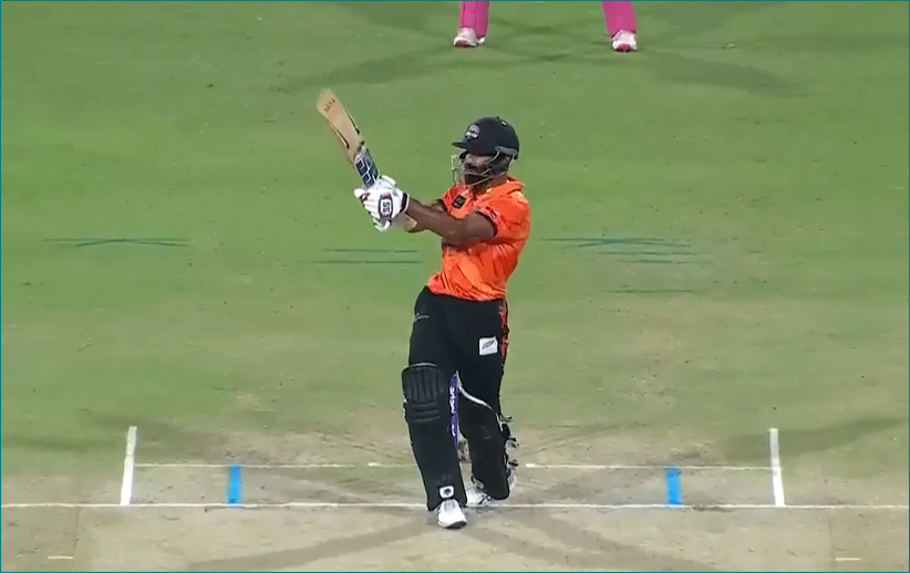 Himanshu Mantri's 52 off 23 | Match 19 