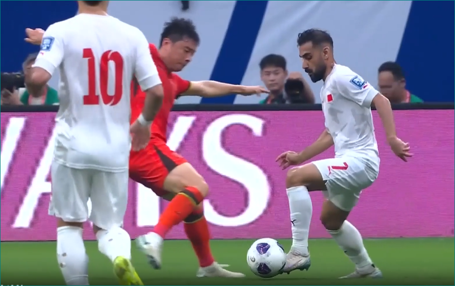 China PR 1-0 Bahrain | Round 10