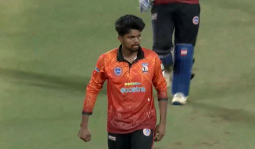 Calicut Globstars vs Thrissur Titans: Nikhil M's 3 for 10