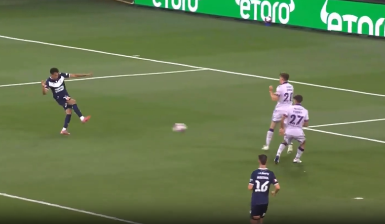 Threaded To Perfection! Mata sets up Velupillay