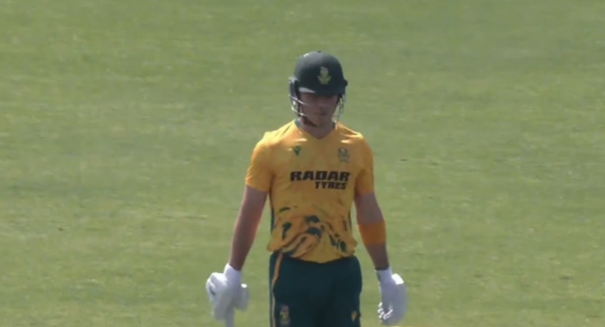 South Africa beat Zimbabwe by 43 runs | Match 4
