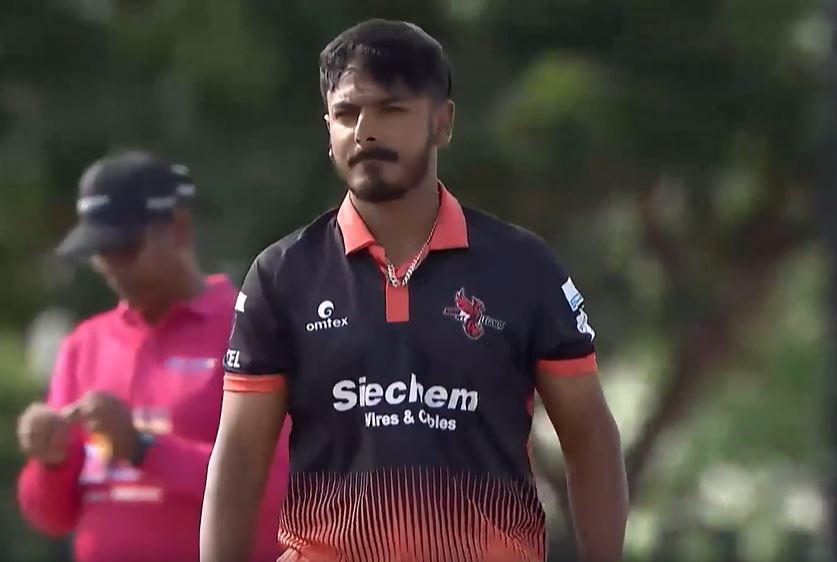 Naman Sharma's 3 for 33 | Match 22