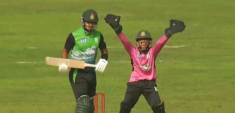 Nayeem Hasan's 3 for 17 | Match 5