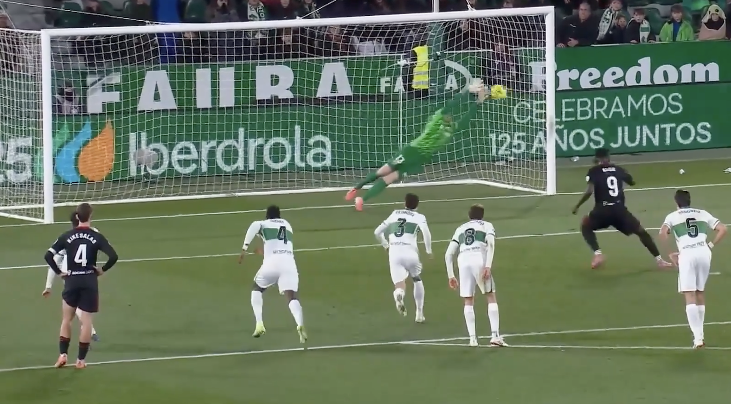 STOPPAGE-TIME DRAMA! Akor Adams rescues a point for Sevilla