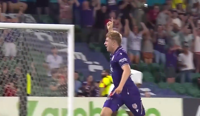 GOLAZO! Jaiden Kucharski unleashed a screamer