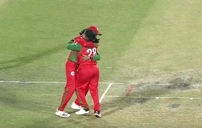 Priyanka Mendonca's 4 for 18 | Match 12