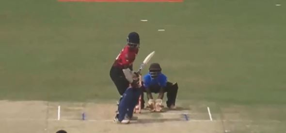 Eagles vs Smashers: Ragavan Ramamoorthy's 50* off 23