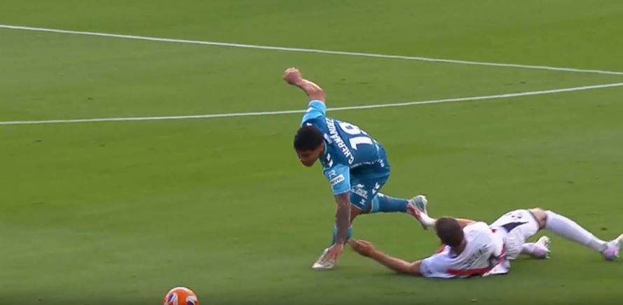 STUNNER! Cucho Hernandez's solo brilliance lit up the pitch