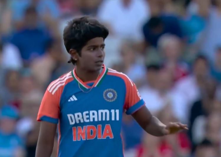 WICKET STORM! Reddy took 3 in an over to stun England