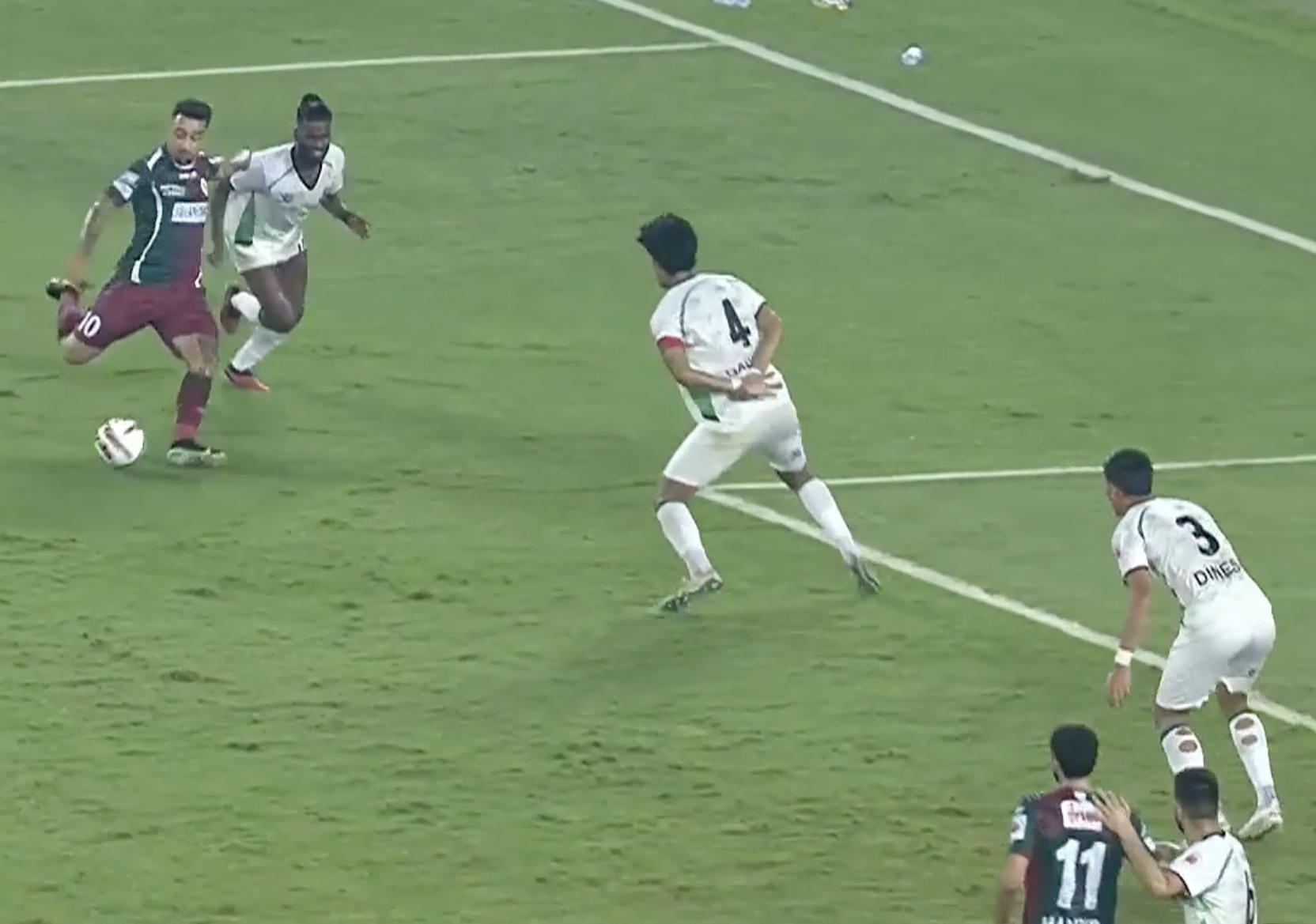 Samba Magic! Robson Robinho levels it for Mohun Bagan Super Giant