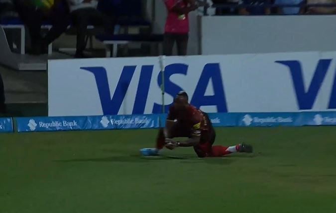 SUPERHUMAN! Dre Russ pulled off a catch from another planet