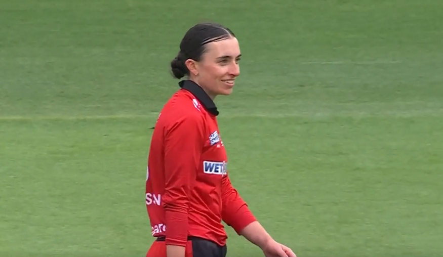 Sarah Asmussen's 3 for 19 | Match 27