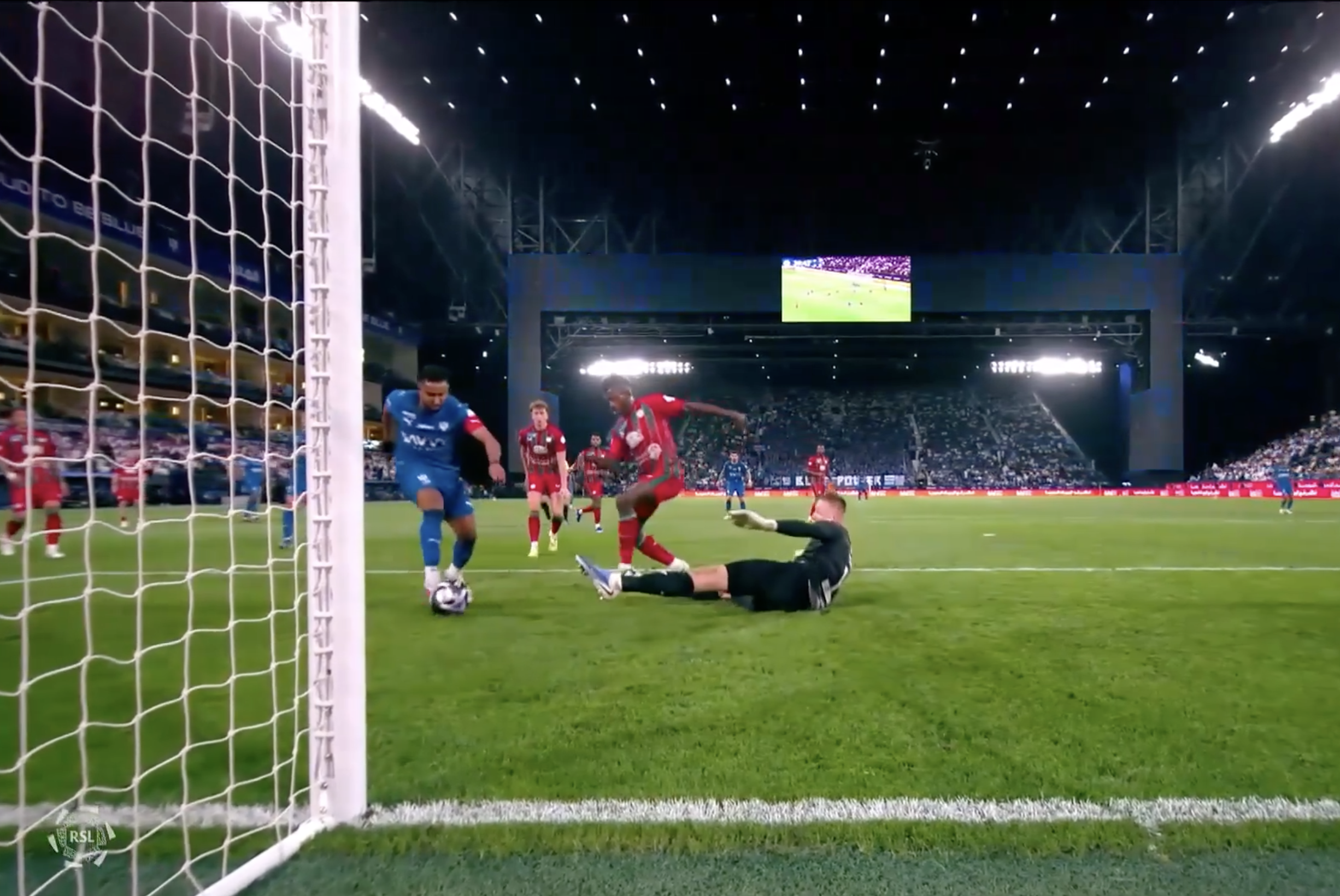 An Absolute Gift! Aldawsari doubles the lead for Al Hilal