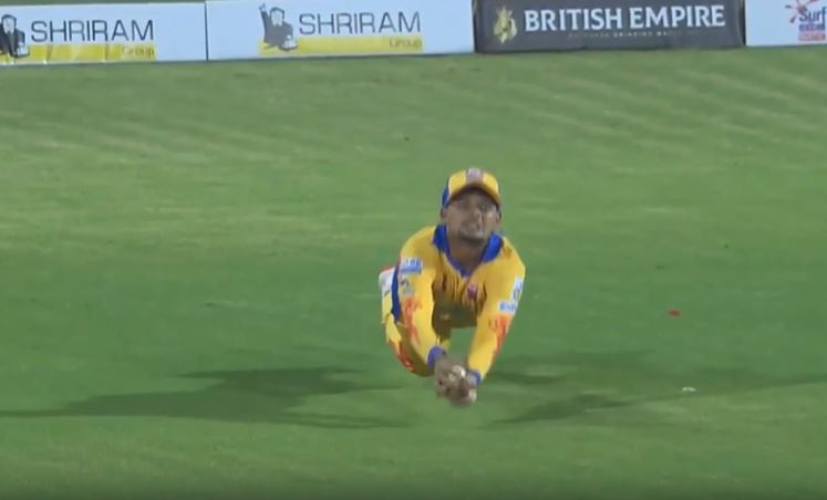 SCREAMER! Maan Bafna lit up the ground with a valiant grab