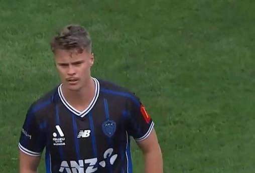 Auckland 3-0 Melbourne City | Round 19