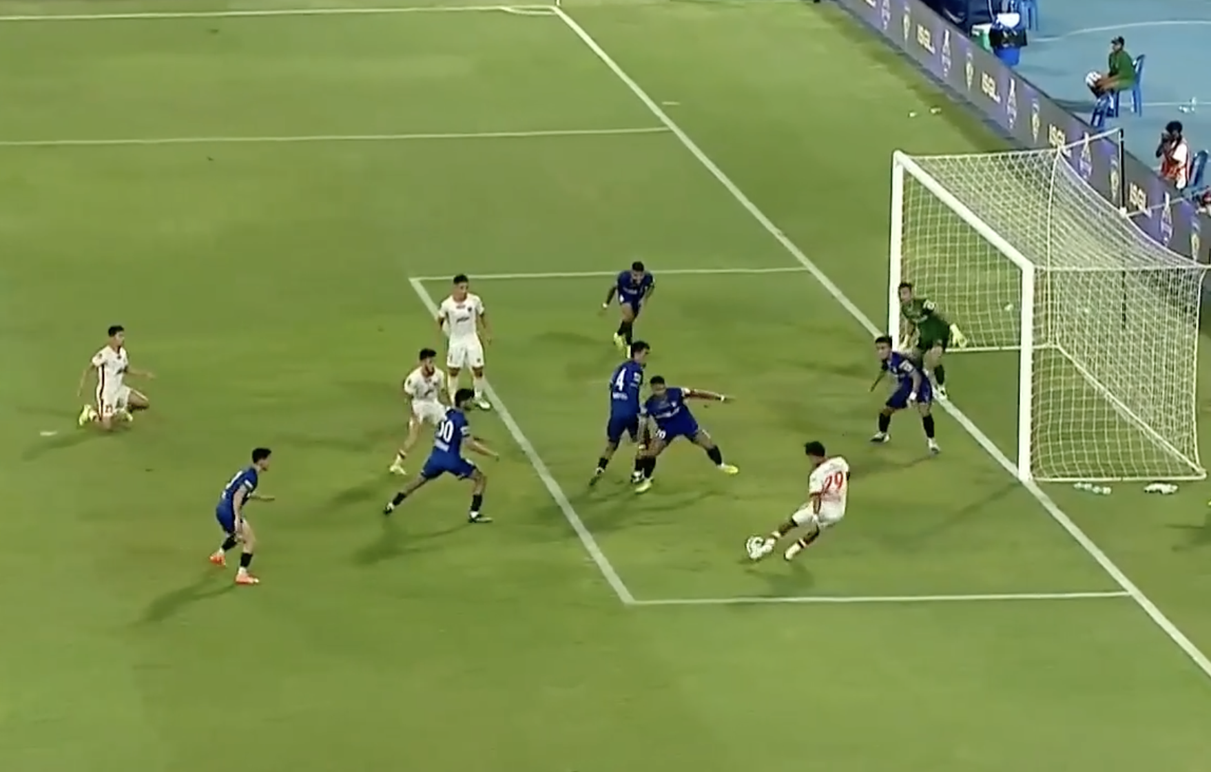 WOW! Worneilen's late strike powers BFC to top of the table