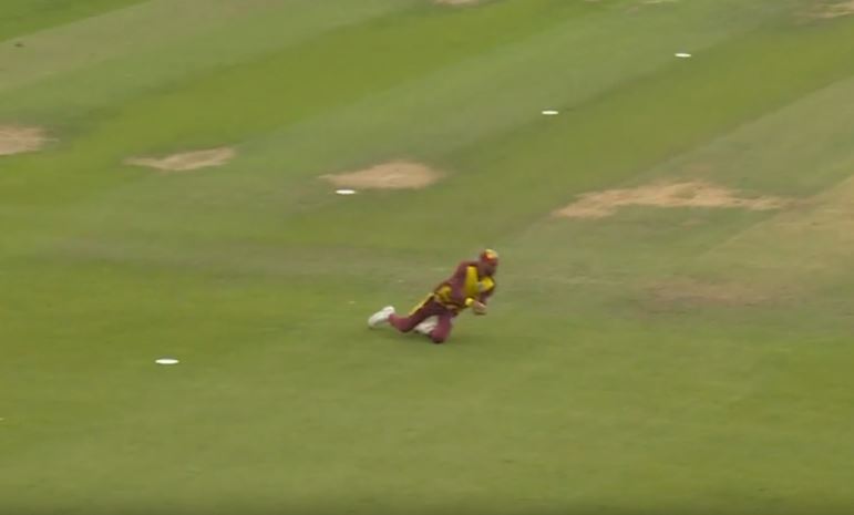 Out of Nowhere! Roston Chase's blinder stunned the stadium