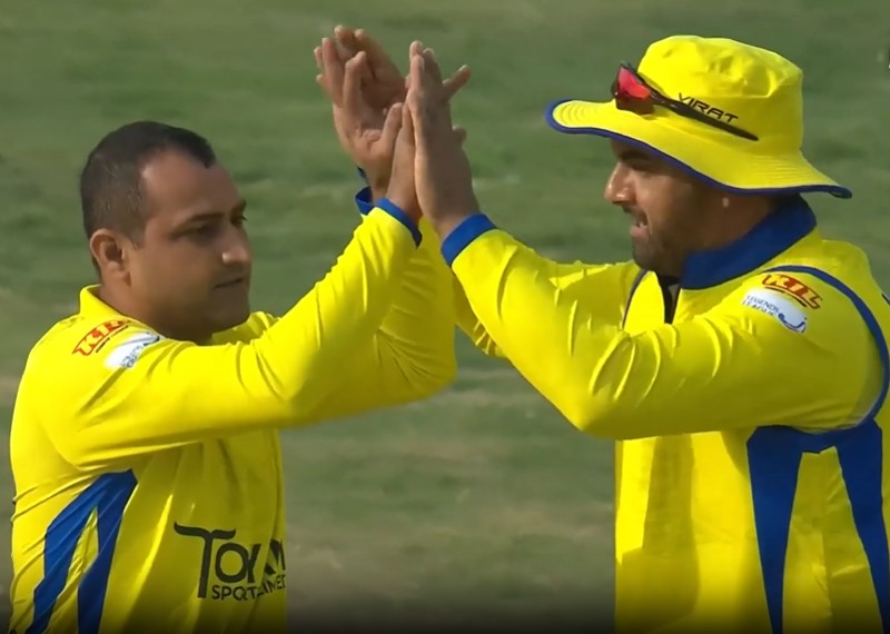 Unplayable turn! Shukla’s ripper stuns Jadhav!