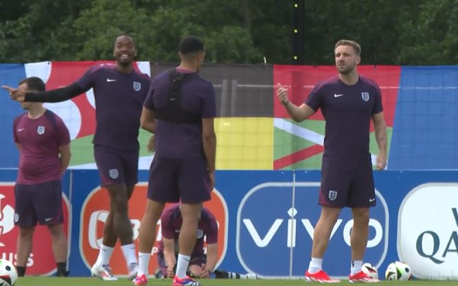 Shaw returns to England training ahead of Slovenia clash