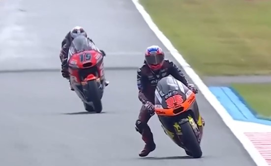 Moto2 Japanese GP 2025: Free Practice 1 - Full Replay