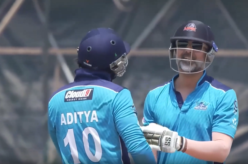 Shiv Narayanan's 72 off 28 | Match 8