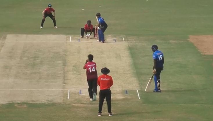 Smashers beat Eagles by 6 wickets