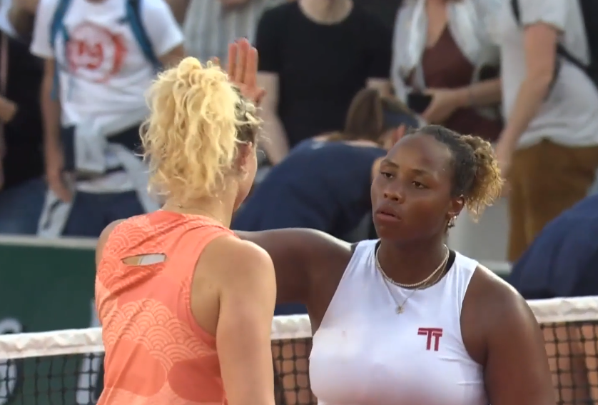 Siniakova/Townsend vs Babos/Stefani | Women's doubles, round 3 | Roland Garros 2025