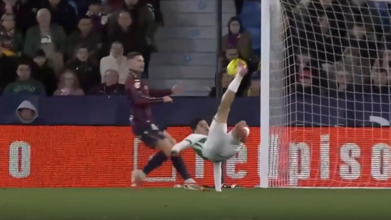 FLYING FINISH! Adam Boayar scores an acrobatic stunner