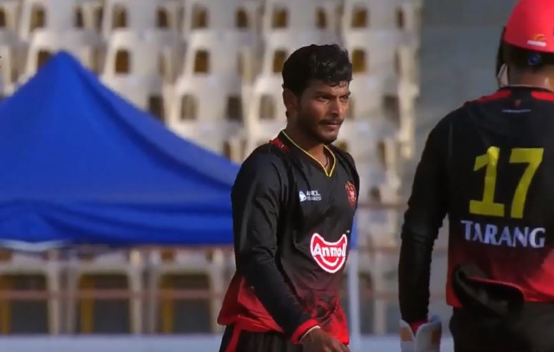 Yashraj Joshi's 4 for 21 | Match 9