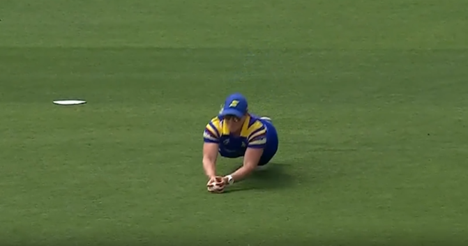 WOW! Laura Harris dives forward to pluck a screamer