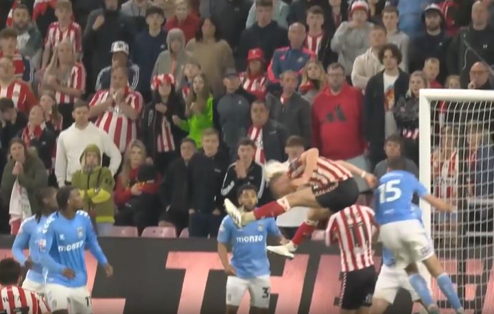 WOWZA! Dan Ballard’s header guided Sunderland to an epic win