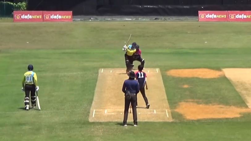 Syed Aziz's 64 off 32 | Match 23