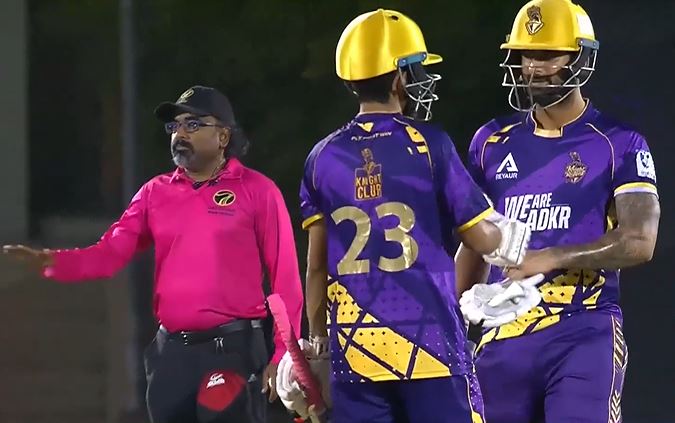Ahmed Tariq's 55 off 39 | Match 13