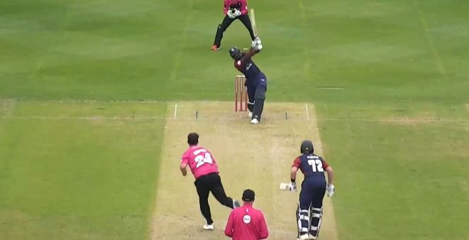 Tawanda Muyeye's 70 off 40 | Match 54
