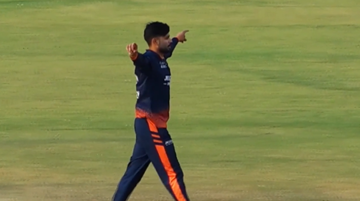 Saumy Pandey's 3 for 28 | Match 8