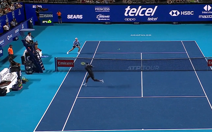 SUPERHUMAN REFLEXES! Tiafoe dazzles the court