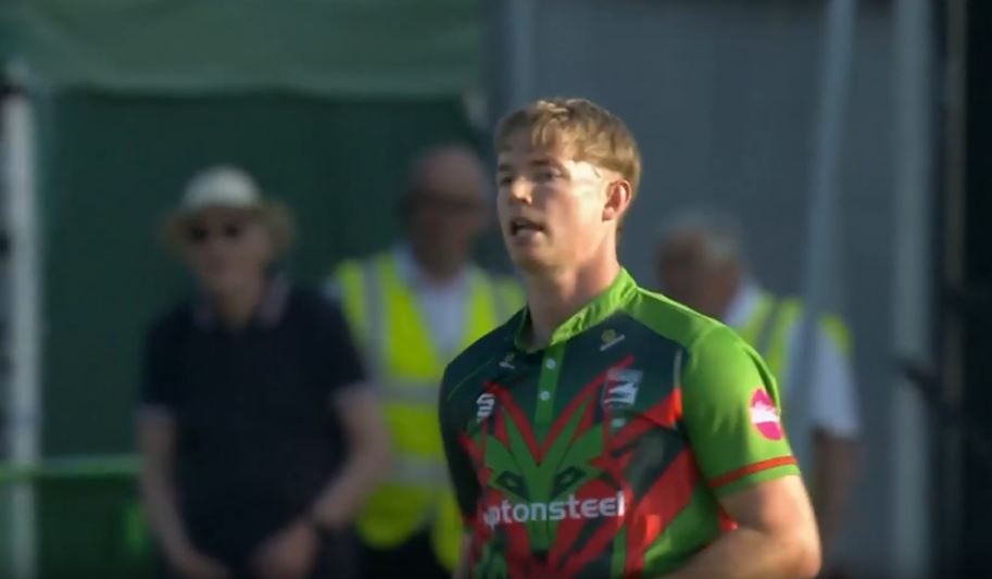 Top-Notch! Leicestershire lit up by Tom Scriven’s fielding genius