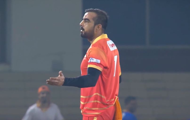 Uzair Khan's 3 for 34 | Match 15