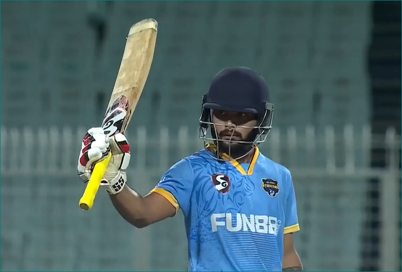 Shubham Chatterjee's 54 off 40 | Match 25