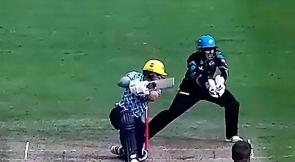 Worcestershire vs Warwickshire: Jacob Bethell's 71* off 45