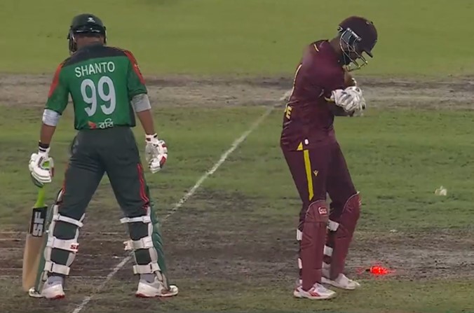 Super Over Drama! West Indies trounced Bangladesh by 1 run