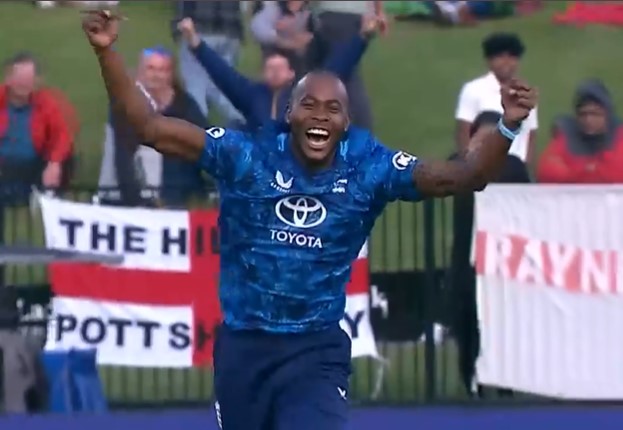 Jofra Archer's 3 for 23 | 2nd ODI