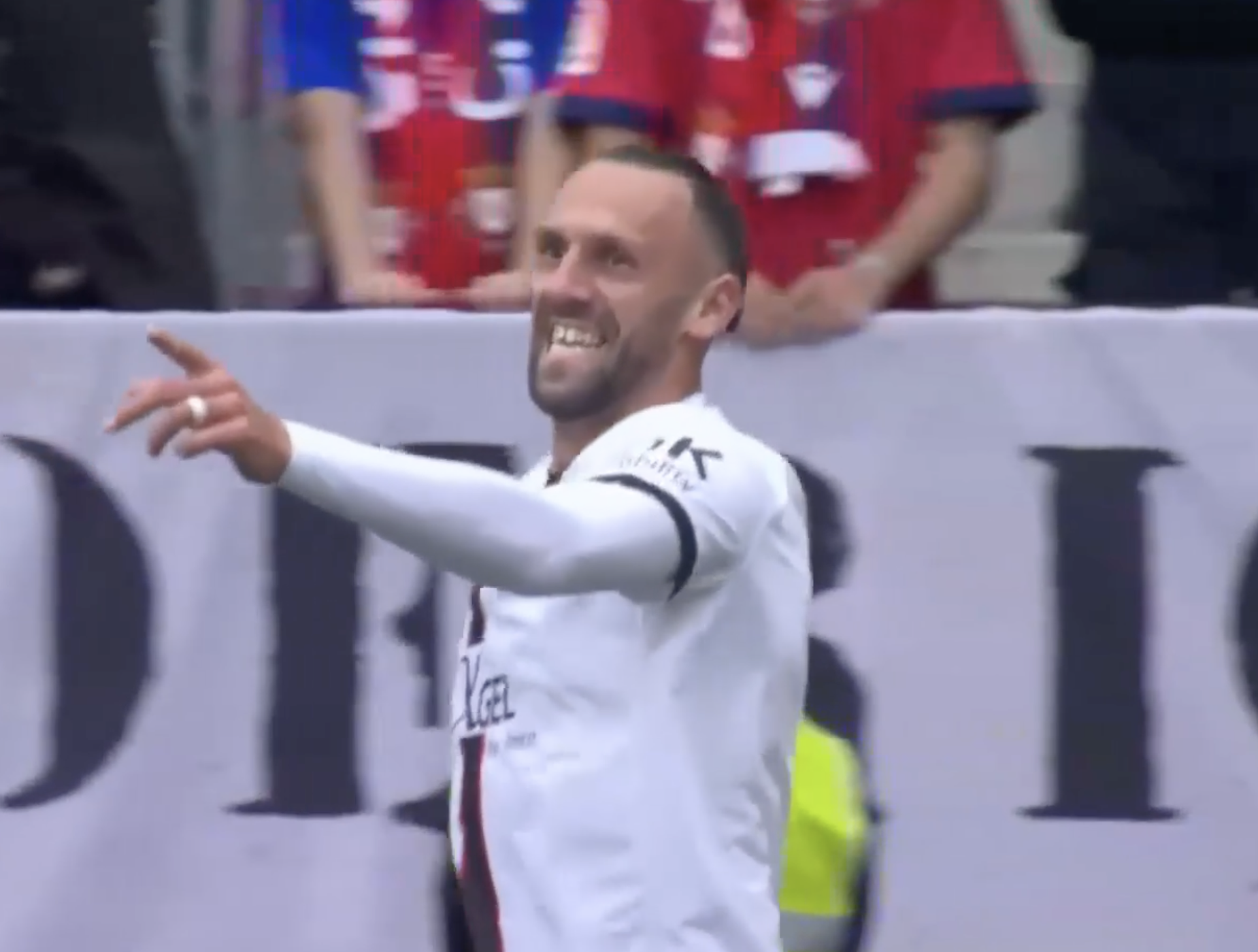 WHAT A FINISH! Vedat Muriqi doubles Mallorca's advantage vs Osasuna