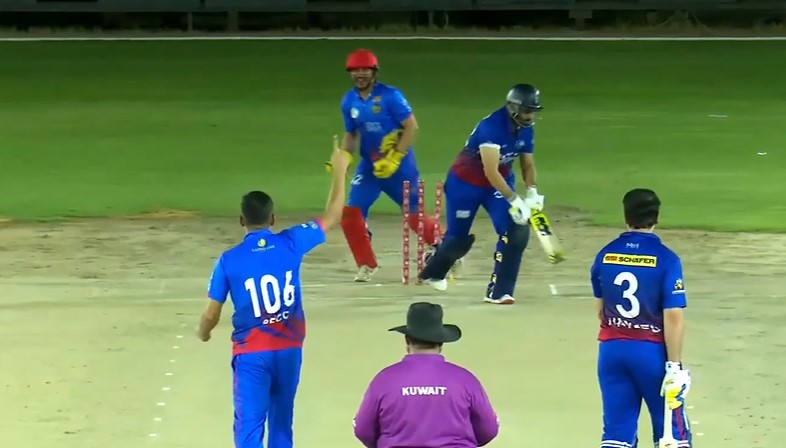 Yasin Patel's 3 for 35 | Match 25