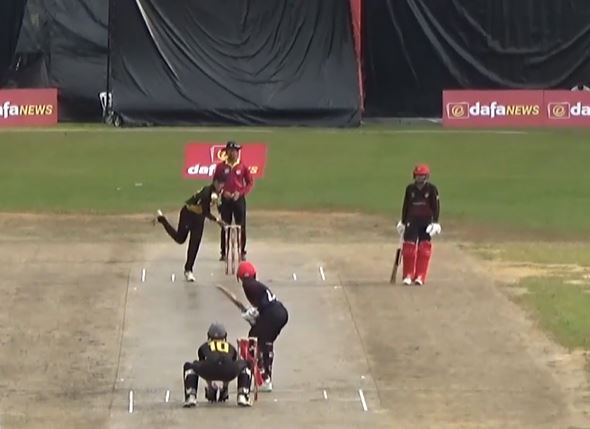 Vijay Unni's 4 for 6 | Match 3