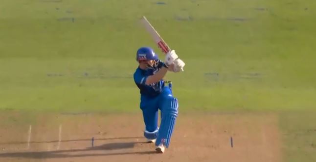 CARNAGE! Williamson hammered Southee