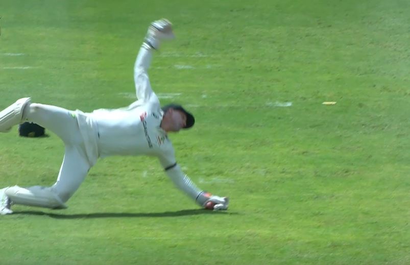 TOUGH CALL! Shai Hope fel to a controversial edge